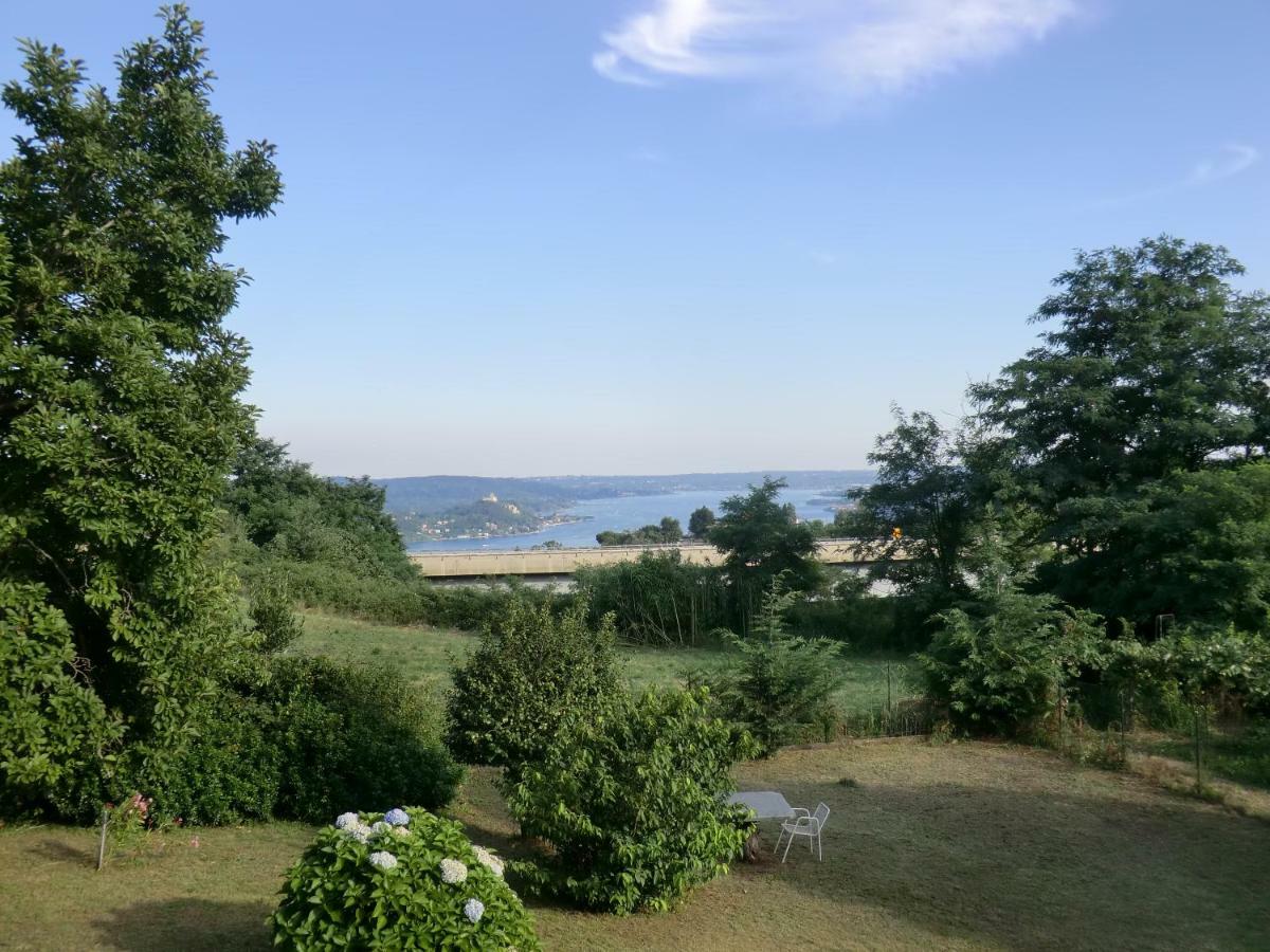 Casale Cadeloro Apartment Nebbiuno ภายนอก รูปภาพ
